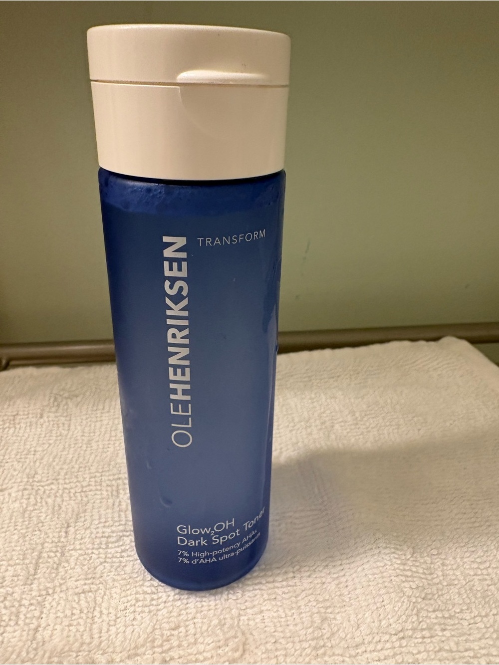 Ole Henriksen Glow2OH Dark Spot Toner - Blue brand new
